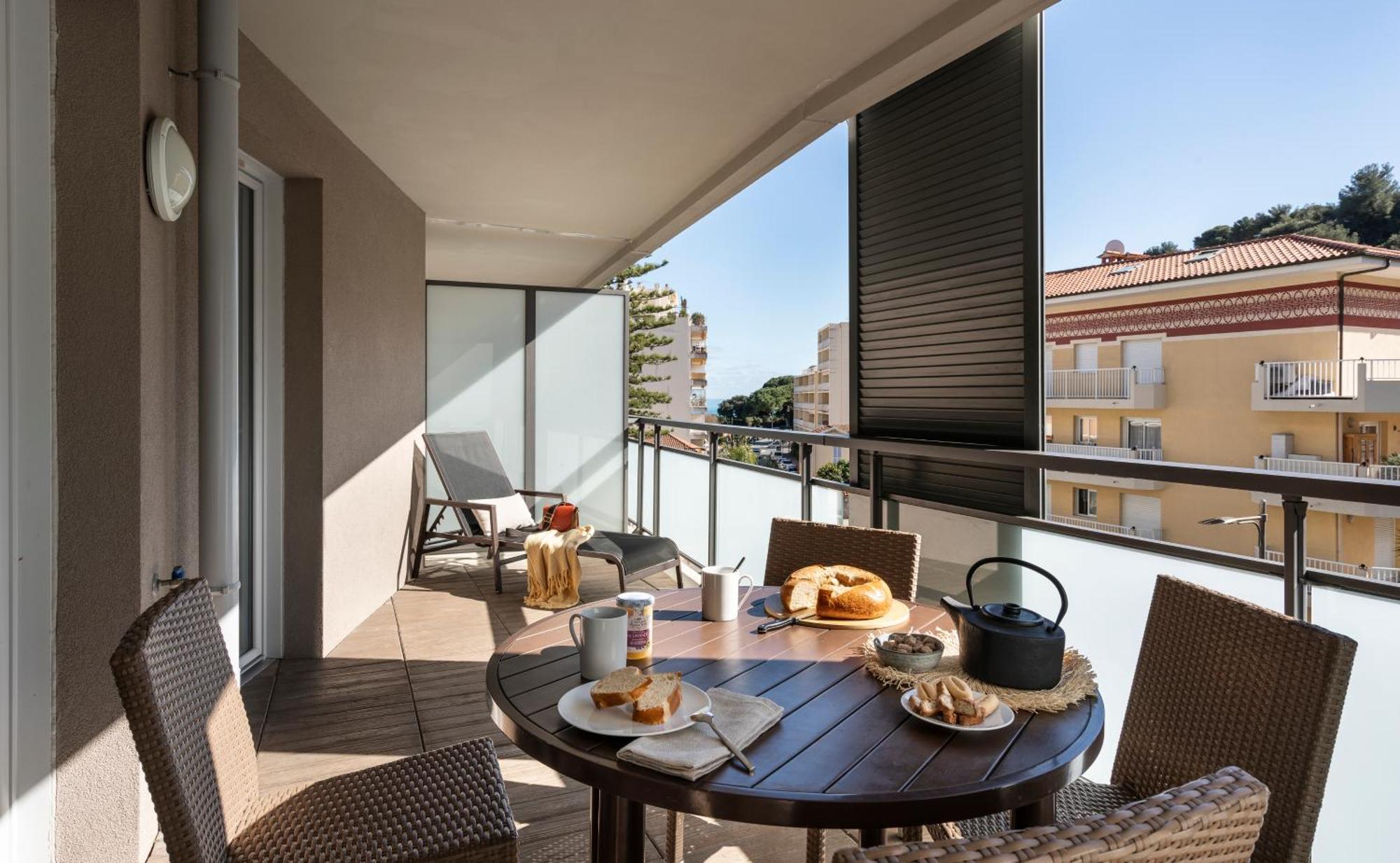 Residence Pierre & Vacances Premium Julia Augusta Рокбрюн-Кап-Мартен Екстер'єр фото