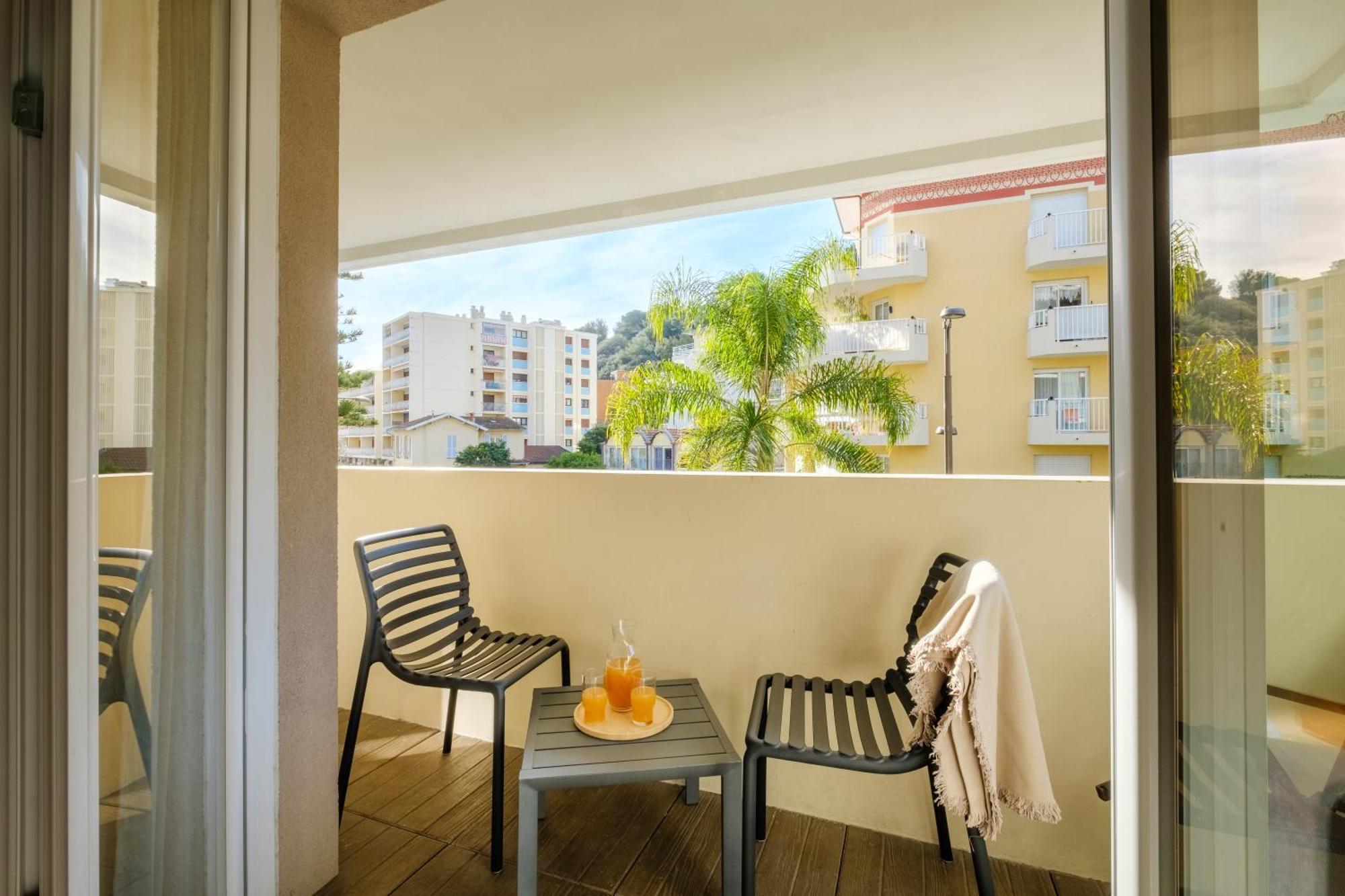 Residence Pierre & Vacances Premium Julia Augusta Рокбрюн-Кап-Мартен Екстер'єр фото