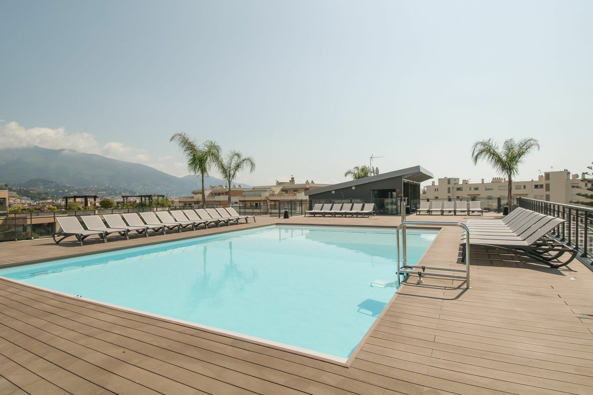 Residence Pierre & Vacances Premium Julia Augusta Рокбрюн-Кап-Мартен Екстер'єр фото